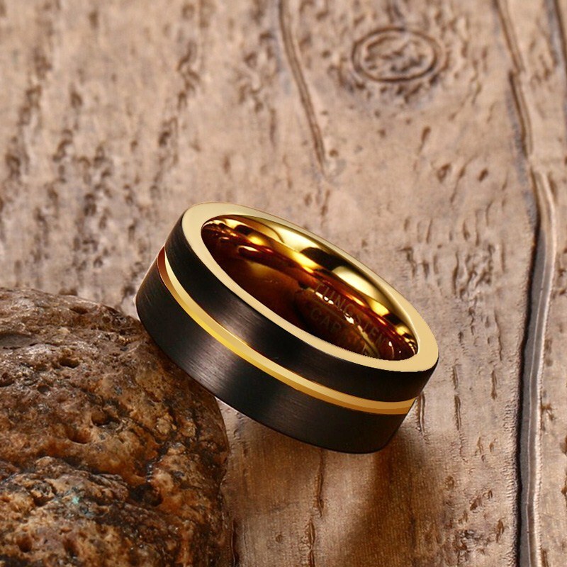 MSPERK Volfrámový prsteň so zlatým pruhom