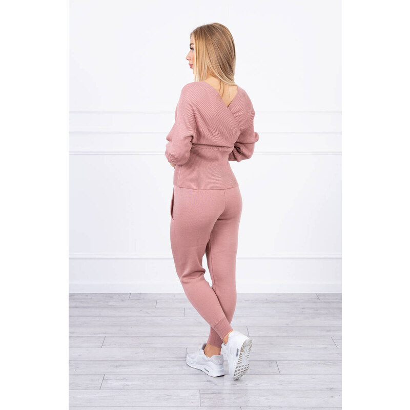 MladaModa Svetrová tepláková súprava v zavinovacom strihu model 2021 28517401