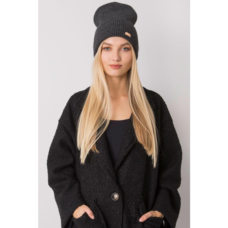 MladaModa Dámska čiapka s vrúbkovaným vzorom model 3826 grafitová 28606723