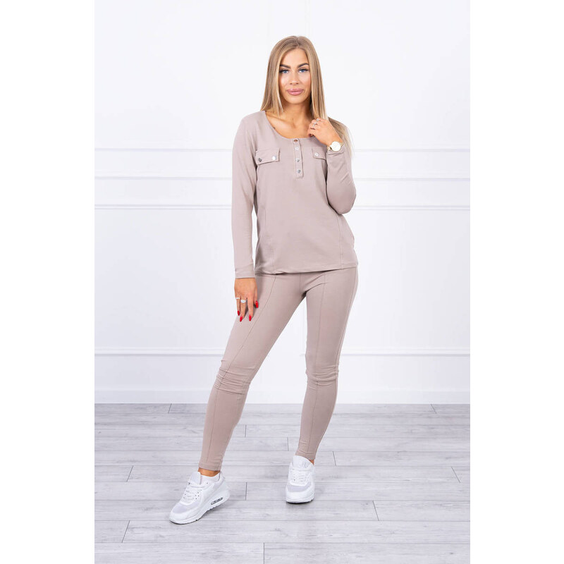 MladaModa Tepláková súprava z ozdobnými kovovými patentkami model 3D 28959365