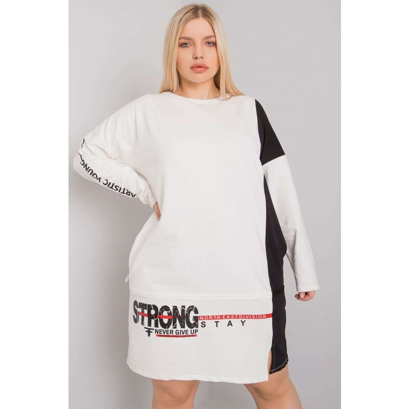 RELEVANCE Denné šaty model 159974 Relevantnosť 28954429