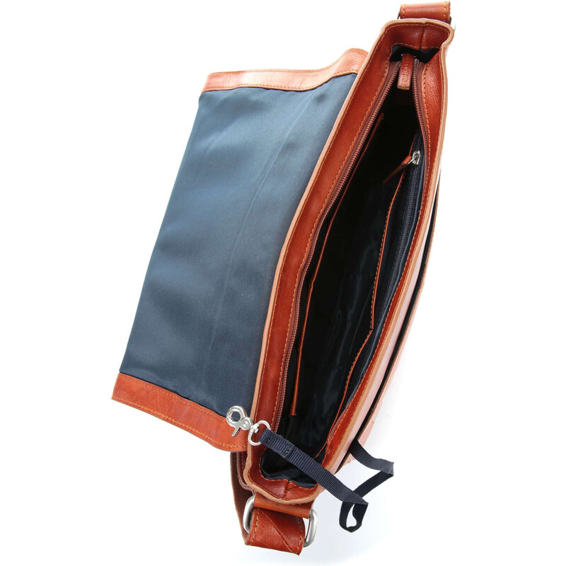 Hnedá kvalitná klopnová kožená taška na notebook Etienne