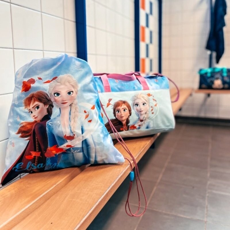 Vadobag Detská / dievčenská športová / cestovná taška Ľadové kráľovstvo - Frozen