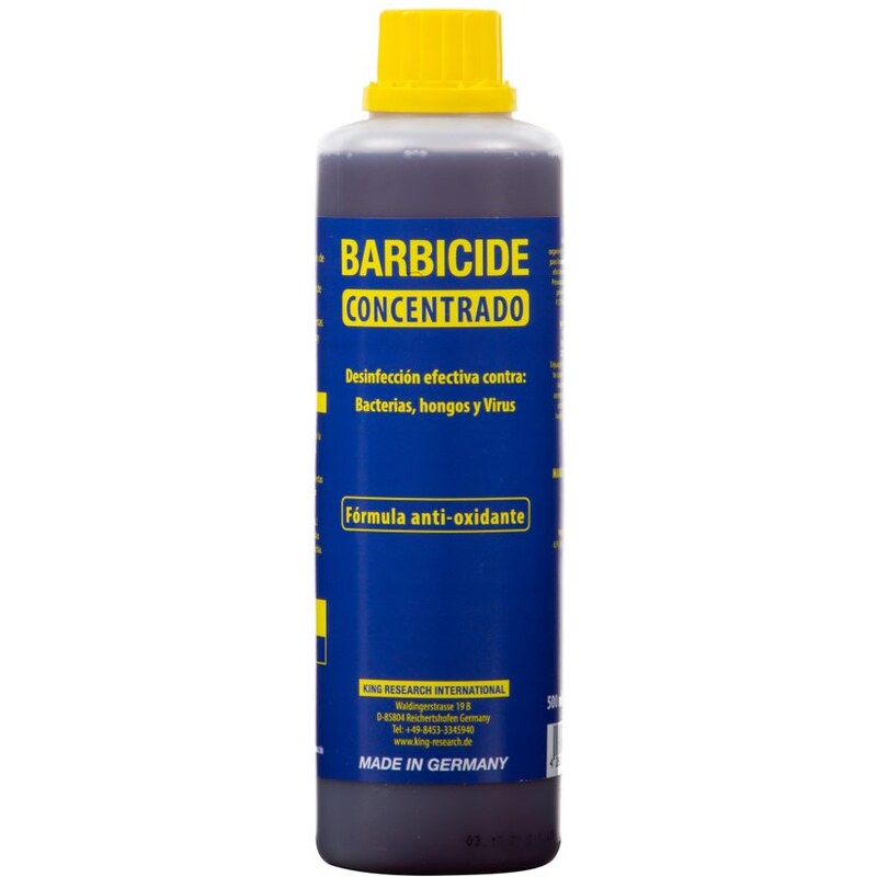 Koncentrovaný dezinfekčný prípravok na holičské nástroje Barbicide (500 ml)