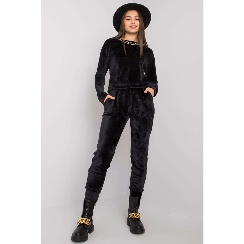 MladaModa Velúrová tepláková súprava Hartford čierna 33142087