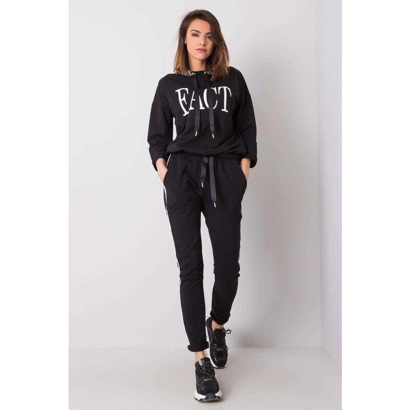 MladaModa Tepláková súprava Kadeesha s nápisom Fact čierna 33898495