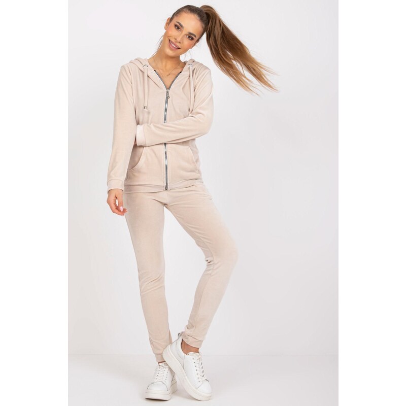 MladaModa Velúrovo-viskózová tepláková súprava Ilaria svetlá béžová 33898534