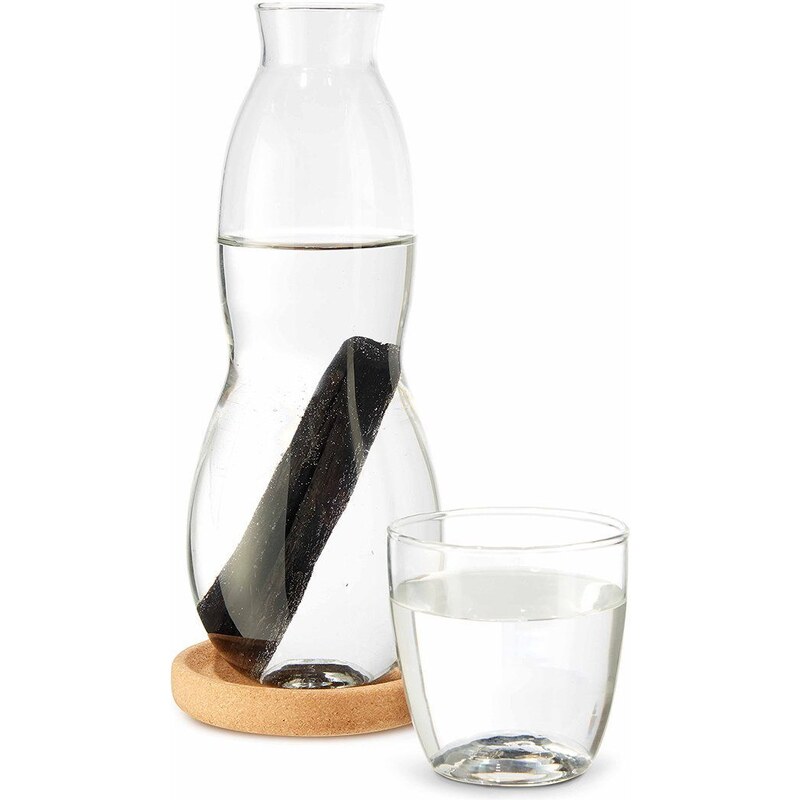 Black and Blum karafa na vodu s uhlíkovým filtrom Personal Carafe