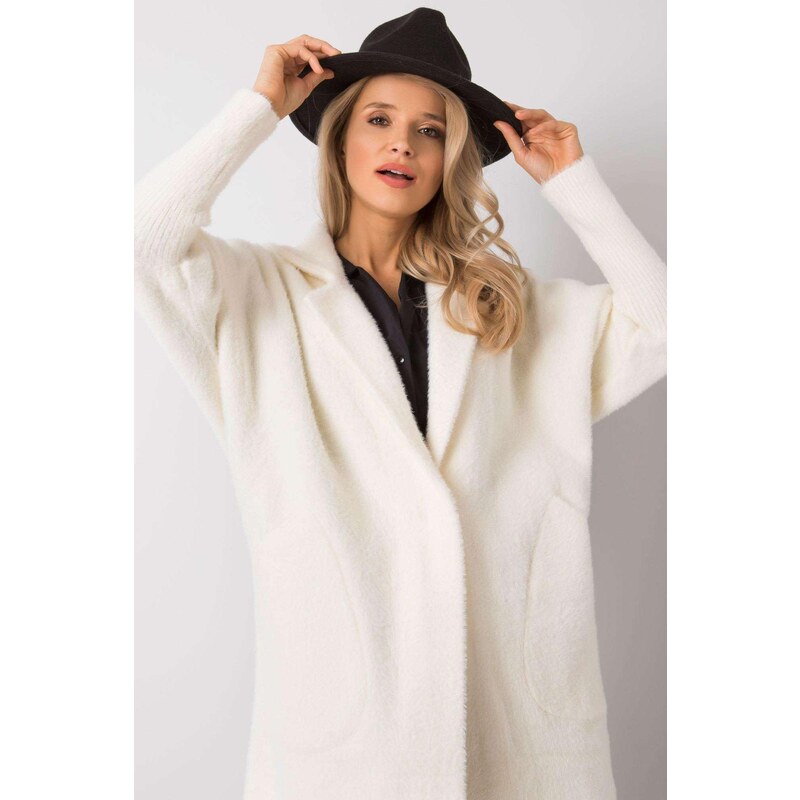 MladaModa Alpaka kabát Nora s netopierími rukávmi farba ecru 35318779