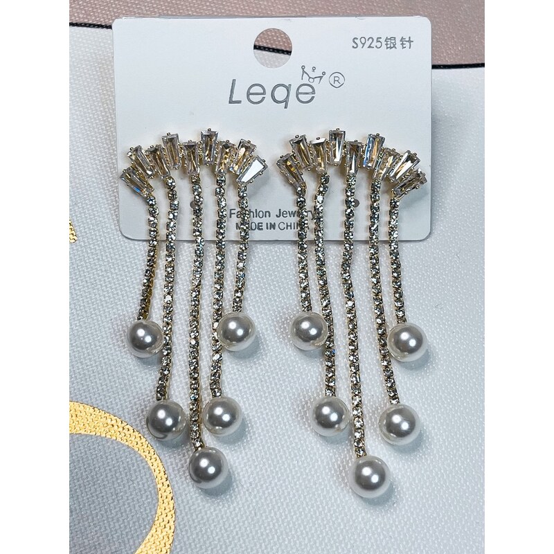 Webmoda Spoločenské dámske náušnice s perlami - zlaté