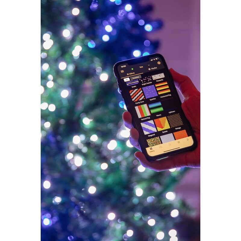 Twinkly inteligentné osvetlenie vianočného stromčeka 250 LED RGB 20mb