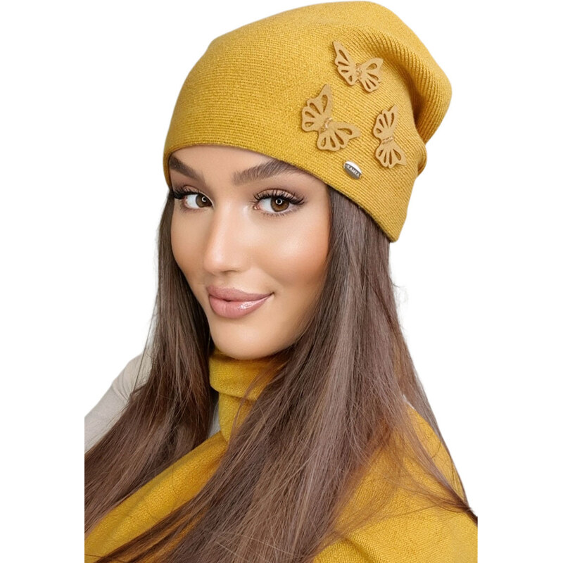 Kamea Medová elegantná dámska čiapka s motýlikmi Maram, Farba medová 35993458