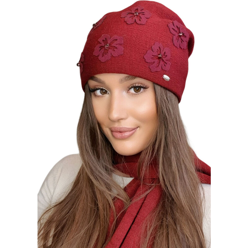 Kamea Bordová dámska zimná čiapka s kvietkami Naila, Farba bordová 36079986