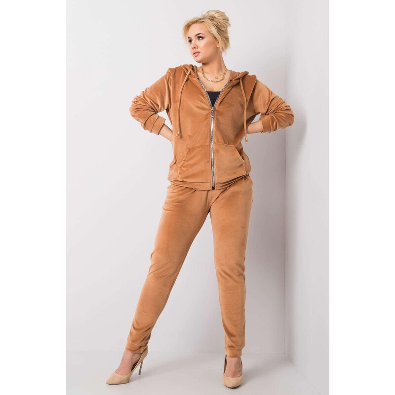 MladaModa Oversize velúrová tepláková súprava Michell farba camel 36350759