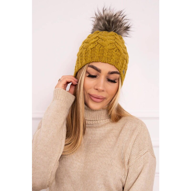 MladaModa Dámska čiapka s kožušinkovým brmbolcom K217 farba kiwi 36492517