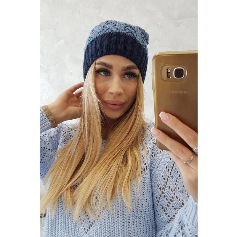 MladaModa Dámska čiapka s brmbolcom Bibiana K264 námornícka modrá 36637081