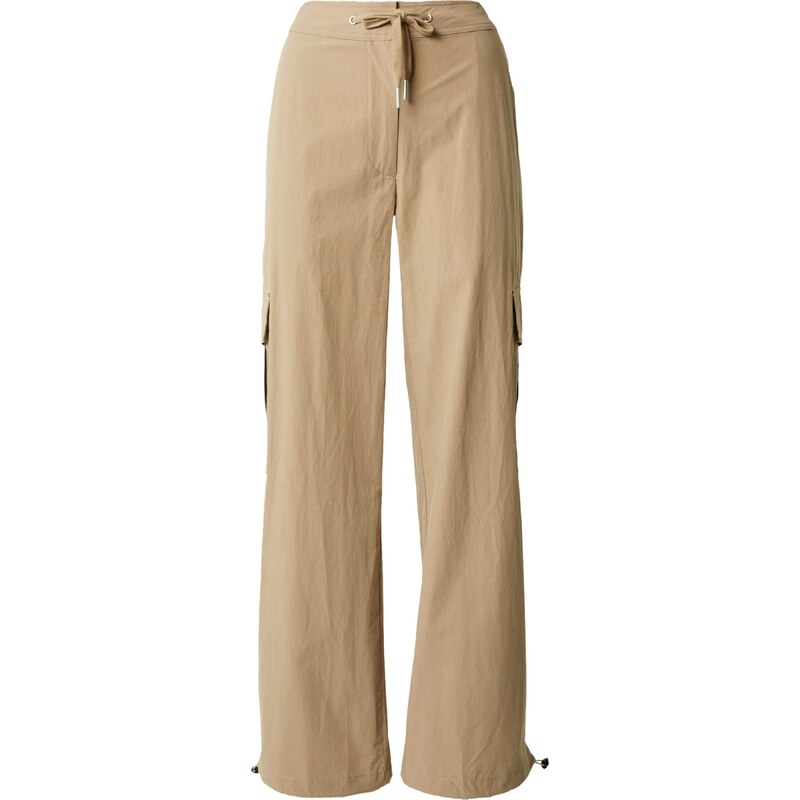 Neo Noir Kapsáče Konstatina piesková 58421271