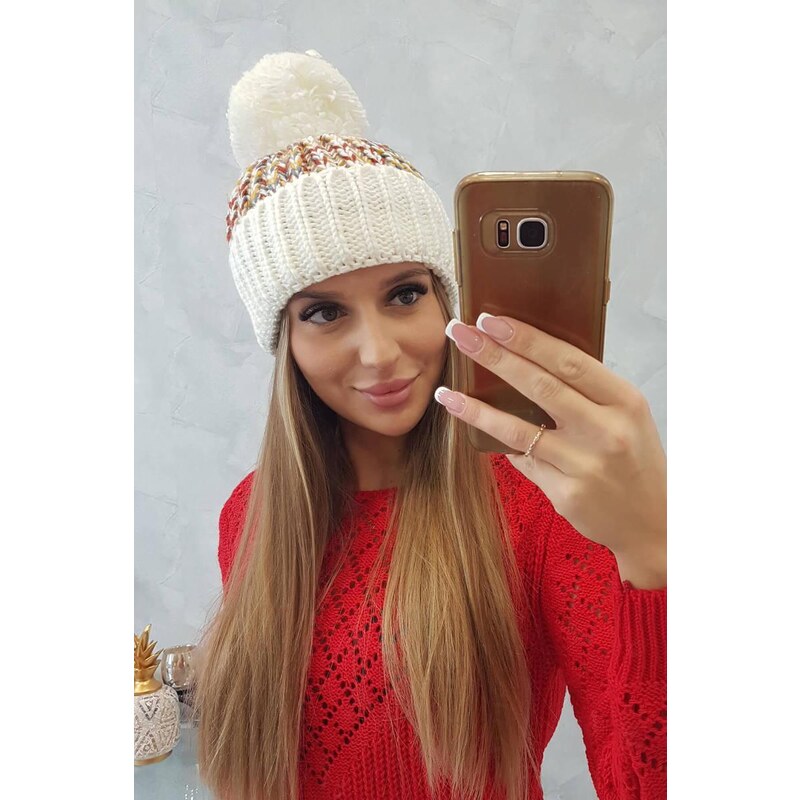 MladaModa Dámska čiapka s brmbolcom Ellen K323 farba ecru 36800766