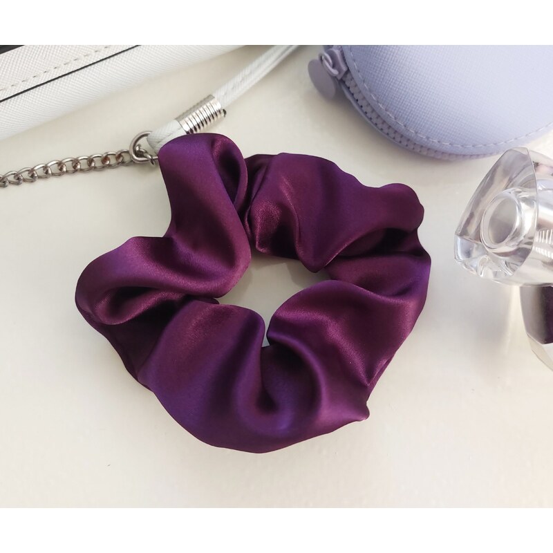 modnenakupy.sk Saténová gumička scrunchie VIOLET ORCHID MIDI 35802524