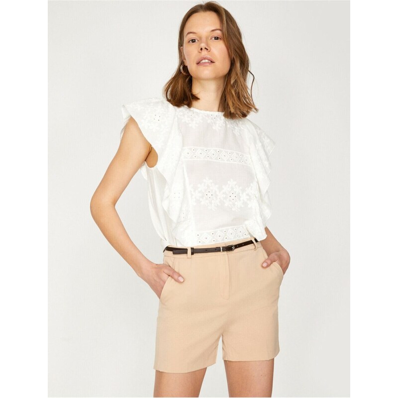 Koton Womens Ecru Normal Waist Shorts with Pocket Detail 55091536