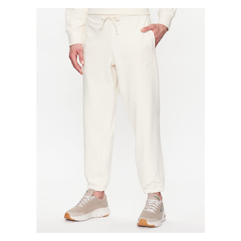 Teplákové nohavice New Balance 39523506