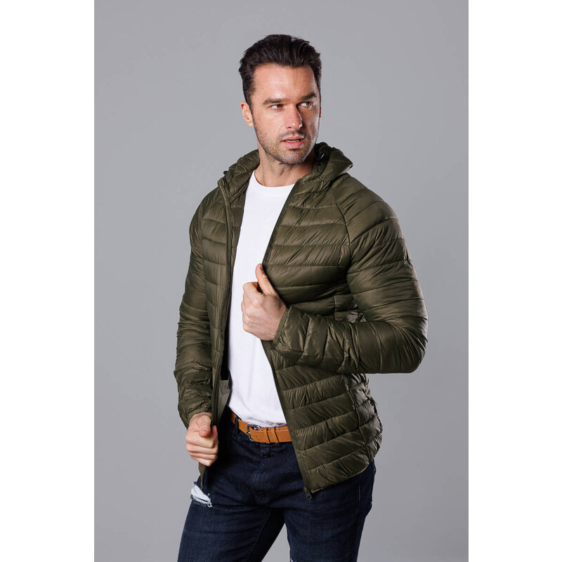 J.STYLE Pánska prešívaná bunda s kapucňou olivová (HM112-7) 41244731