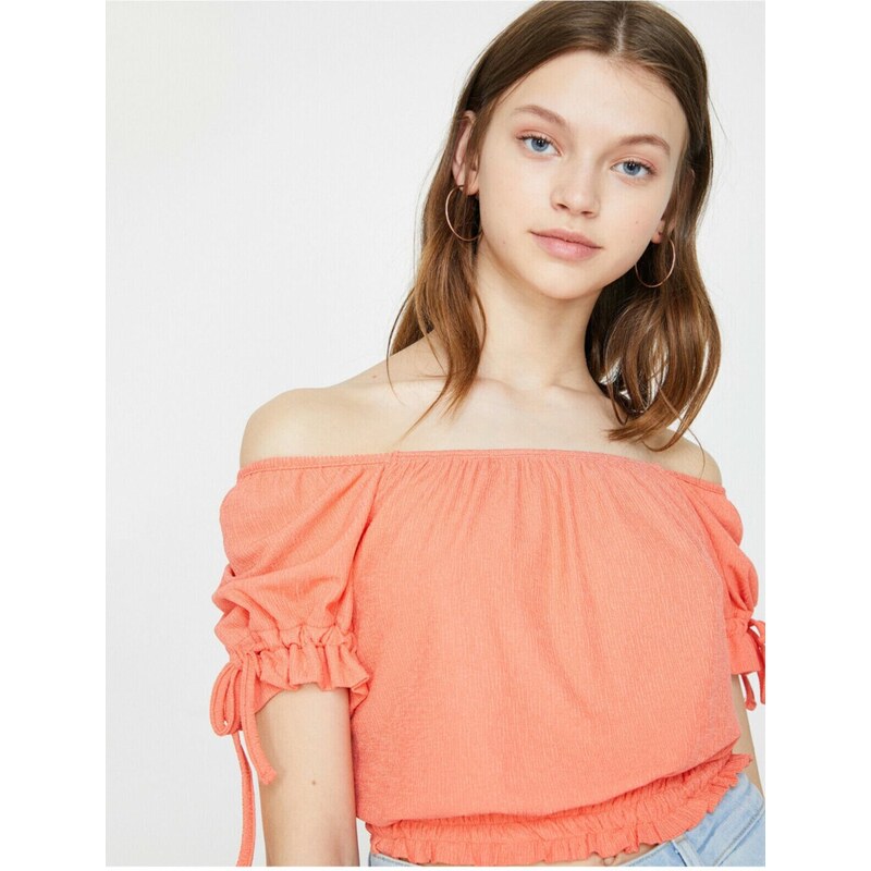 Dámske ružové tričko Koton s odhalenými ramenami a krátkymi rukávmi 50544516