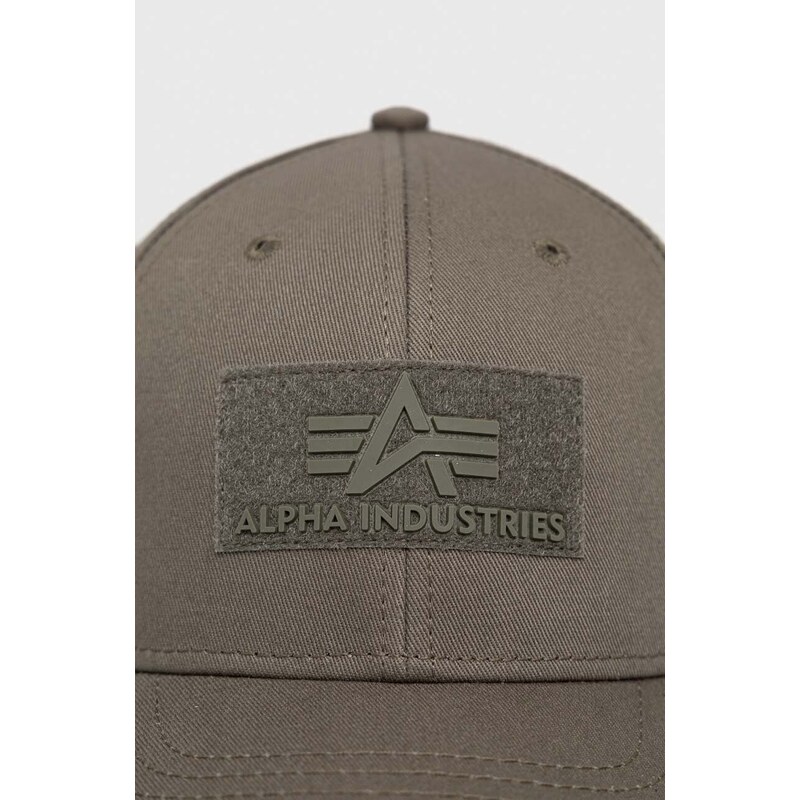 Bavlnená čiapka Alpha Industries 168903.257-DarkGreen, zelená farba, s nášivkou