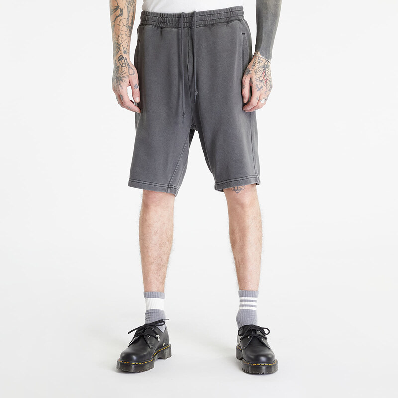 Šortky Carhartt WIP Nelson Sweat Short Black Garment Dyed S 68387986