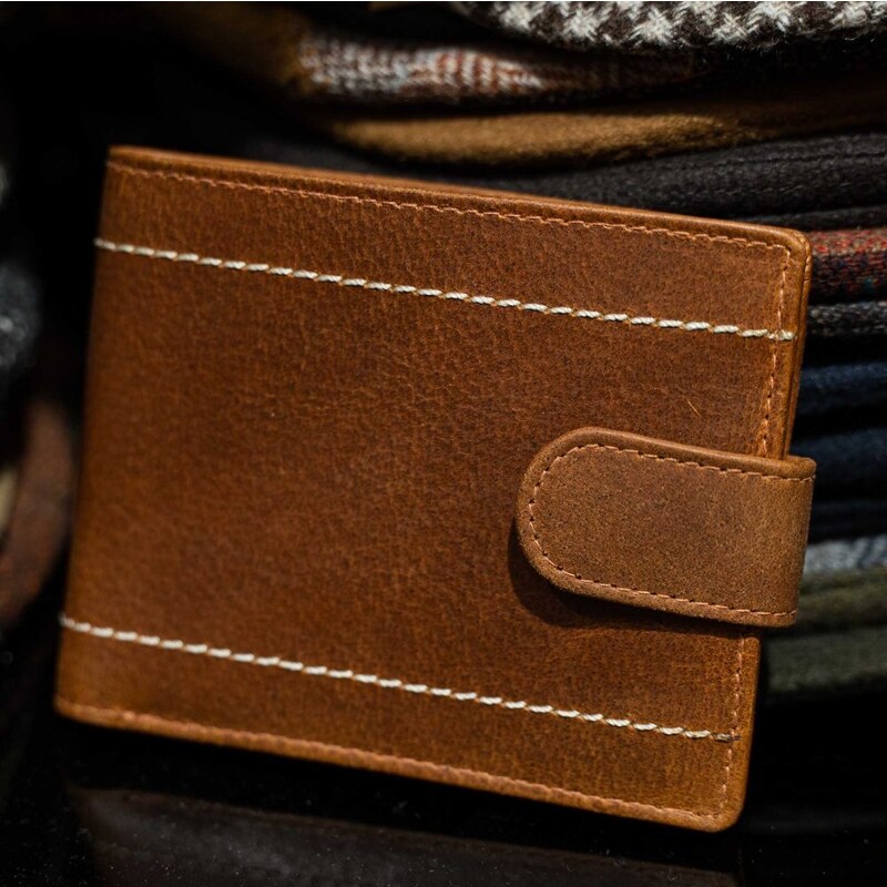 Hnedá pánska peňaženka Valmio Pelle Classic V6