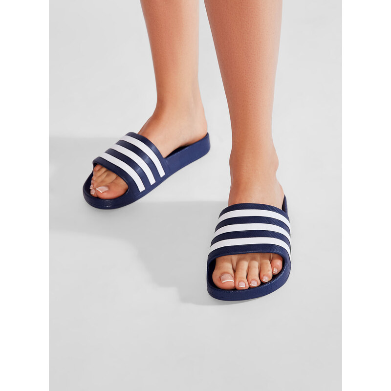 Šľapky adidas 12192241
