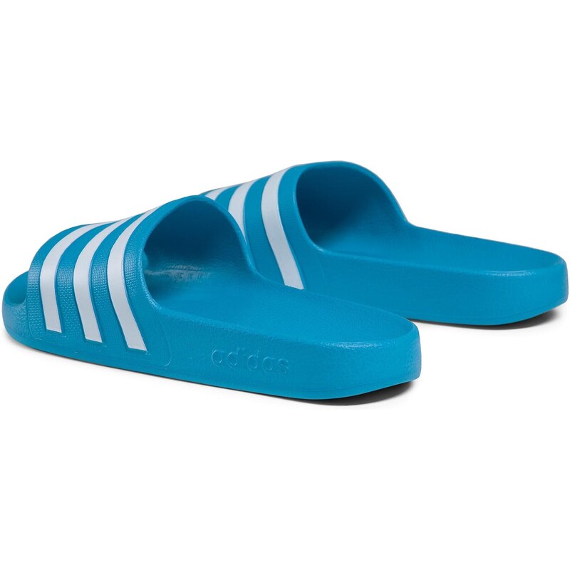 Šľapky adidas