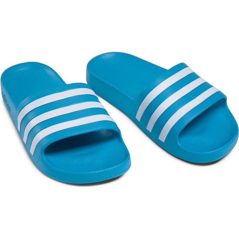 Šľapky adidas