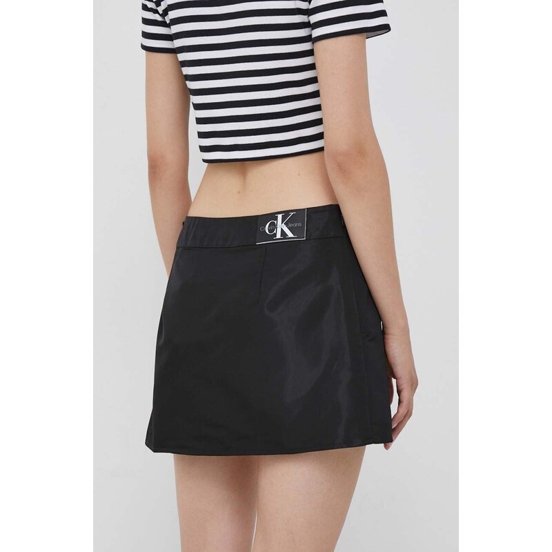 Sukňa Calvin Klein Jeans čierna farba, mini, rovný strih