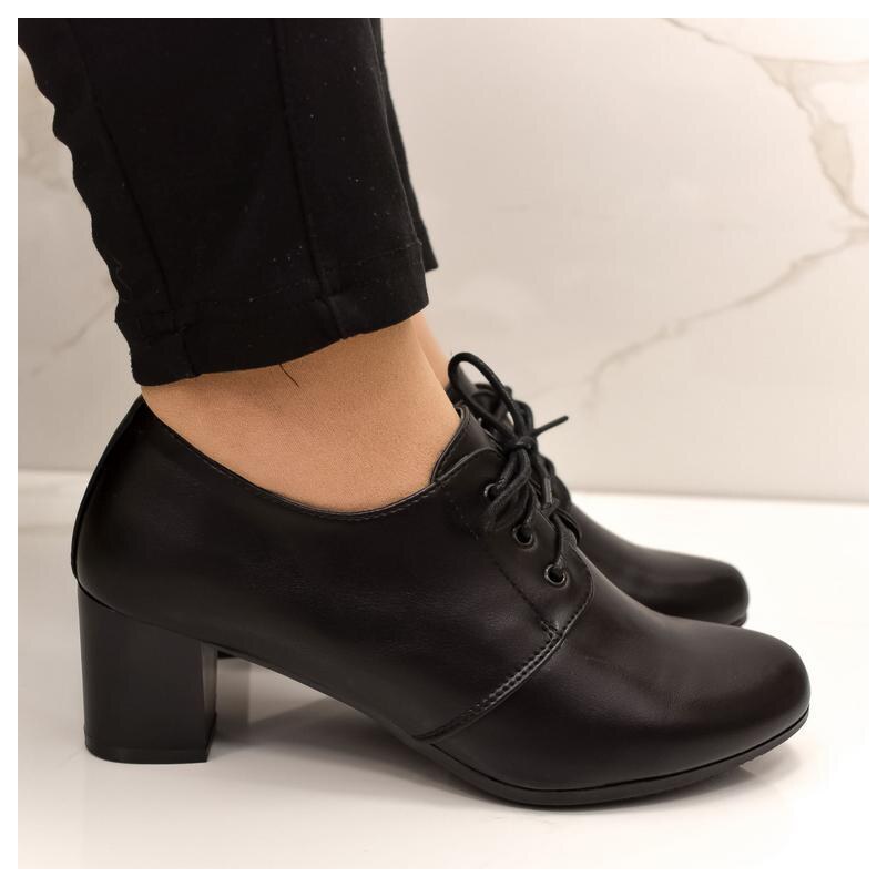 COMER Dámske čierne poltopánky LAURY 65542365