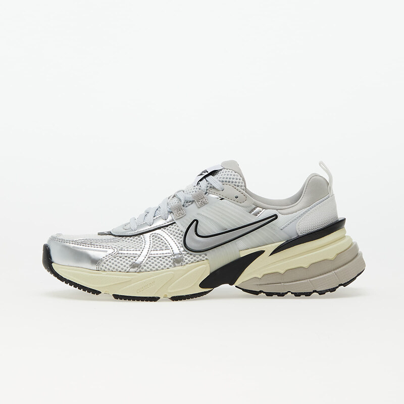 Nike V2K Run Summit White/ Metallic Silver 67452080