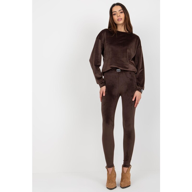 MladaModa Velúrová tepláková súprava s legínami model 18306 hnedá 46490851