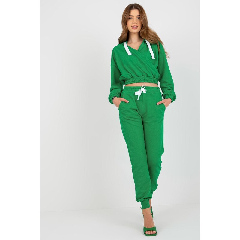 MladaModa Tepláková súprava s krátkou mikinou model 74706 zelená 46490981