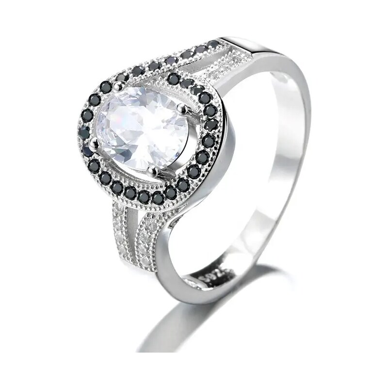 MAJYA Strieborný prsteň NADIA číry kameň vysadený čiernymi zirkónmi 64581378