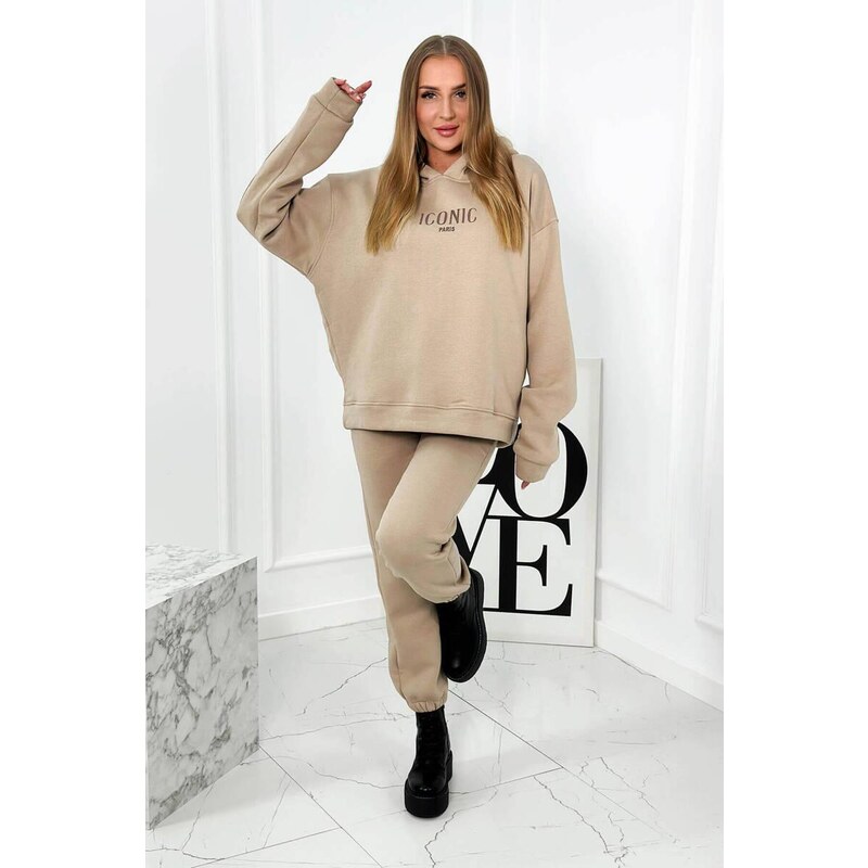 MladaModa Zateplená tepláková súprava s vyšívaným nápisom Iconic 46552276