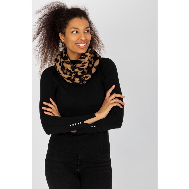 MladaModa Hrejivý dámsky komín so vzorom pantera model 3144 farba 47169087