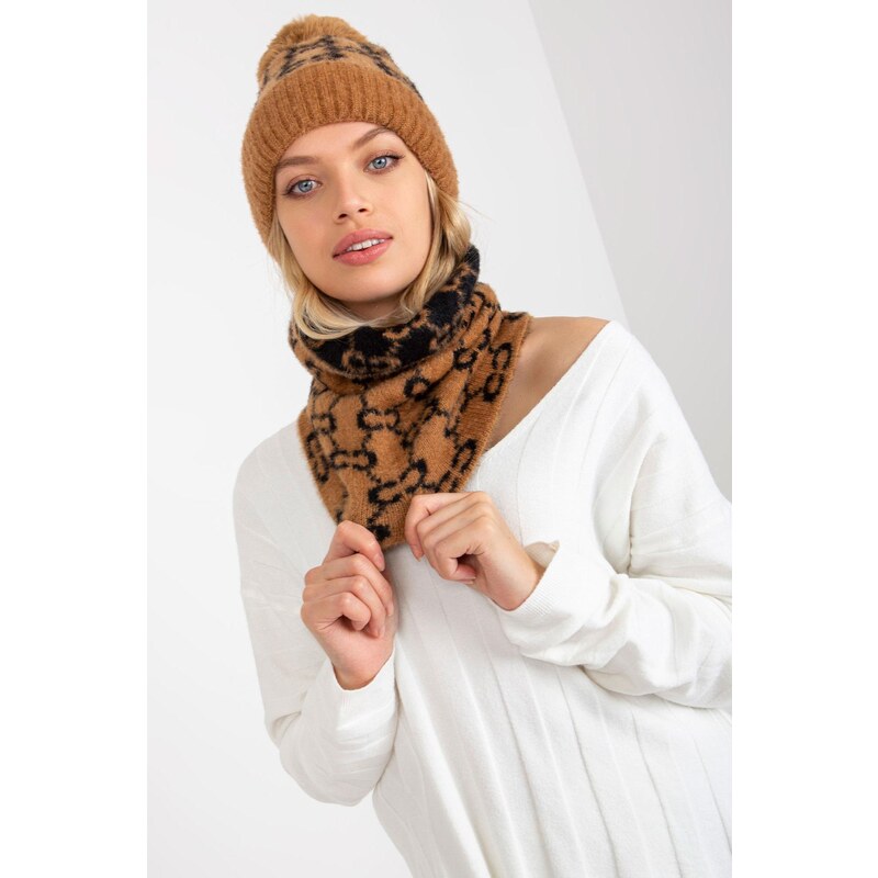 MladaModa Hrejivý dámsky komín model 33333 farba camel 47169104