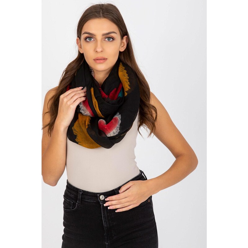 MladaModa Viskózová komínová šatka s potlačou model 20904 čierna 47169128