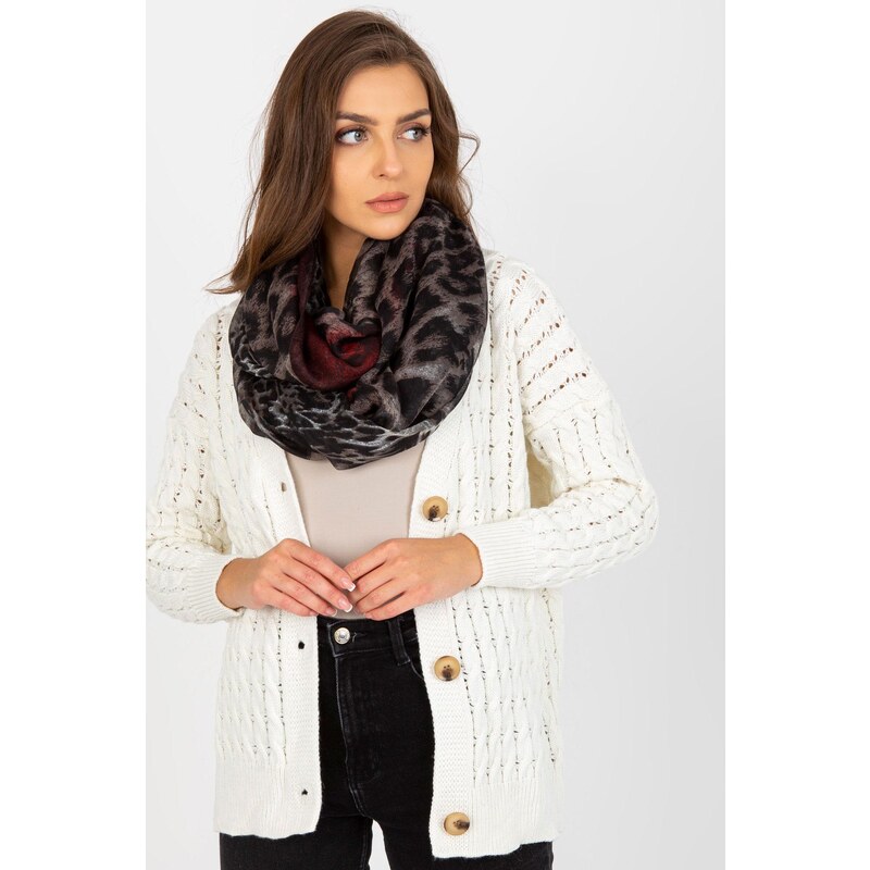 MladaModa Viskózová komínová šatka so vzorom pantera model 35703 47169141