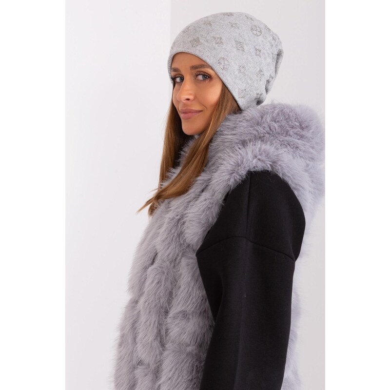 MladaModa Dámska čiapka so zirkónmi model 32585 šedá 47169244