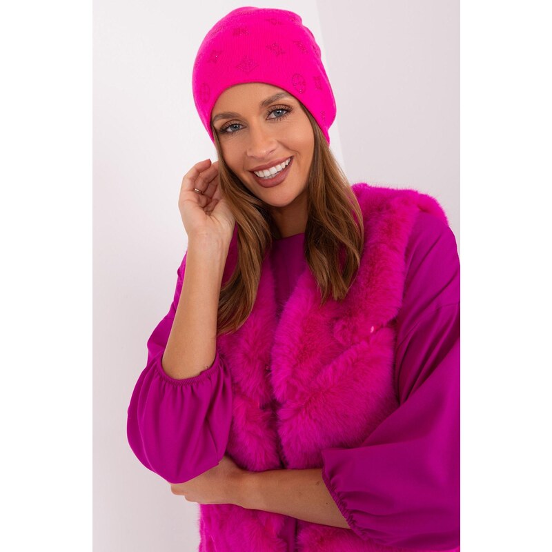 MladaModa Dámska čiapka so zirkónmi model 32585 fuksiová 47169240