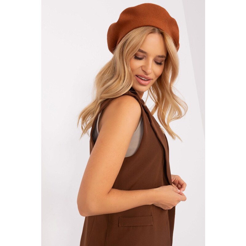 MladaModa Dámska čiapka baretka model 30582 hnedá 47169298