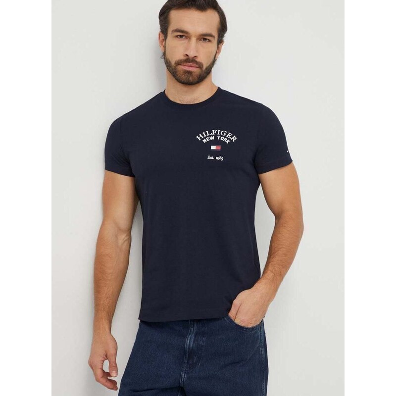 Bavlnené tričko Tommy Hilfiger pánsky,tmavomodrá farba,s potlačou,MW0MW33689
