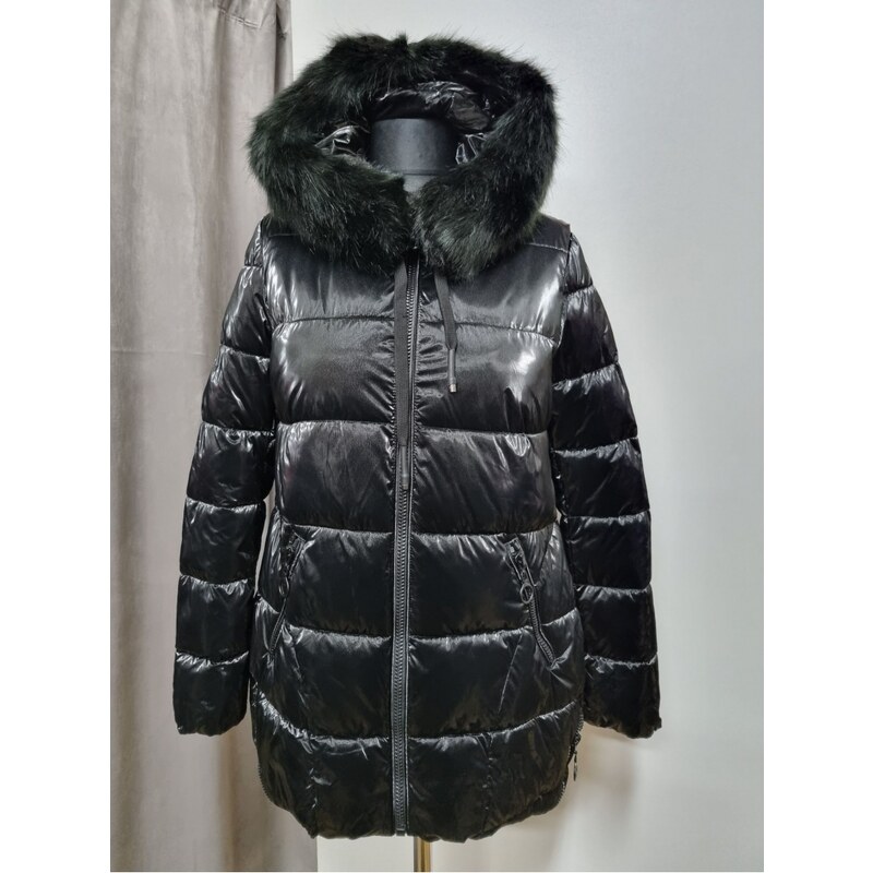 Katrins Fashion Čierna Lesklá trendy dámska vetrovka 66113560