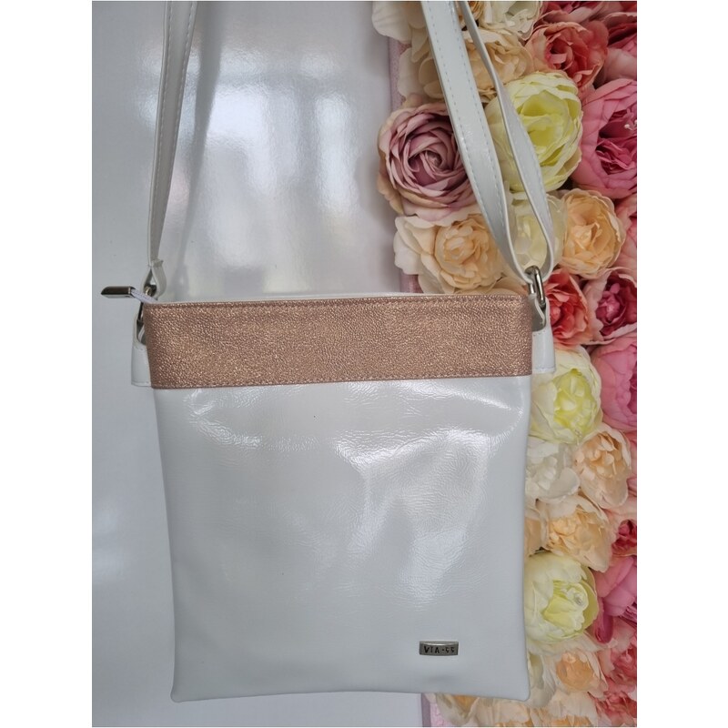 E-shop Katrins Fashion Lakovaná biela Crossbody kabelka Via